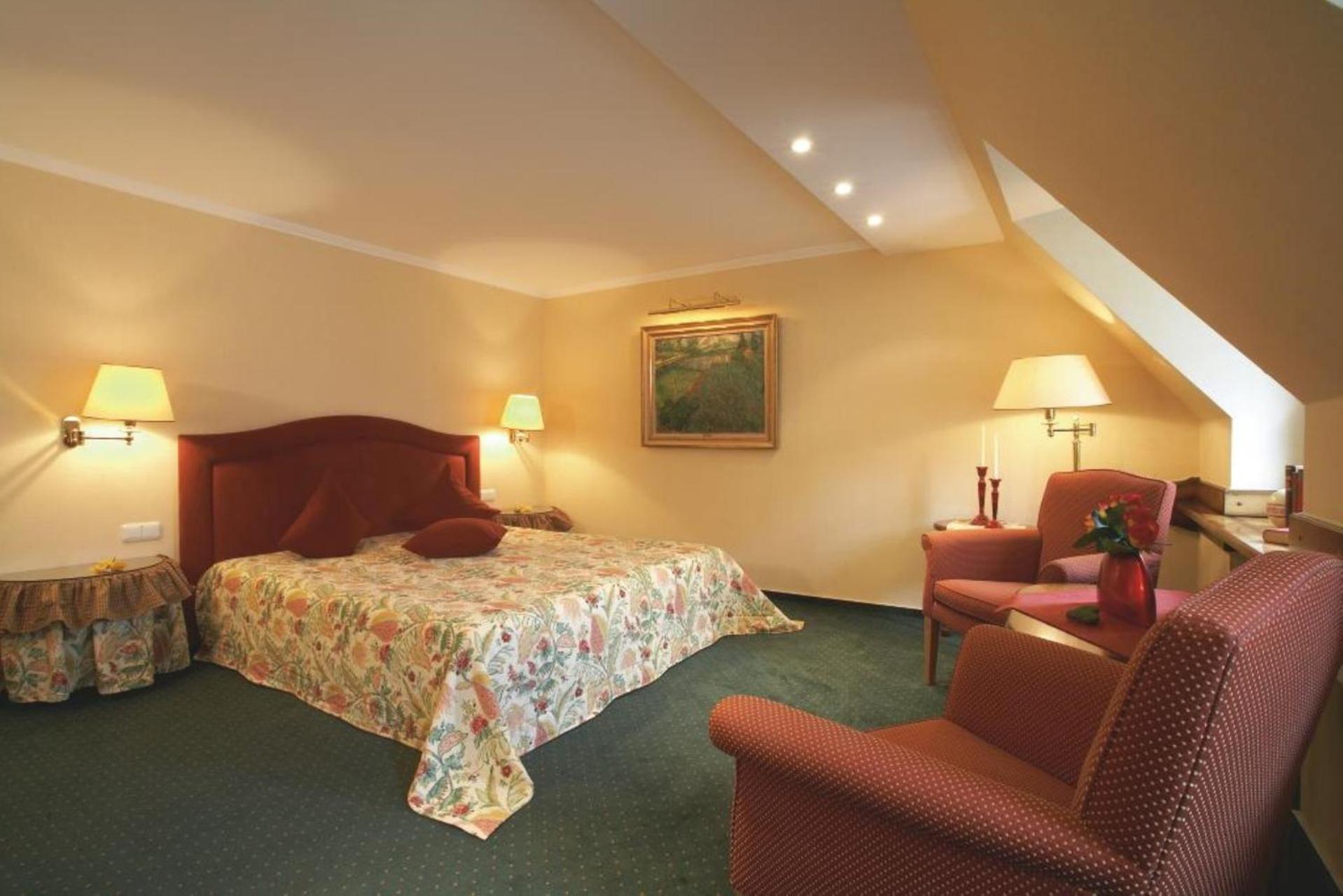 Romantik Berghotel Astenkrone Winterberg Pokoj fotografie